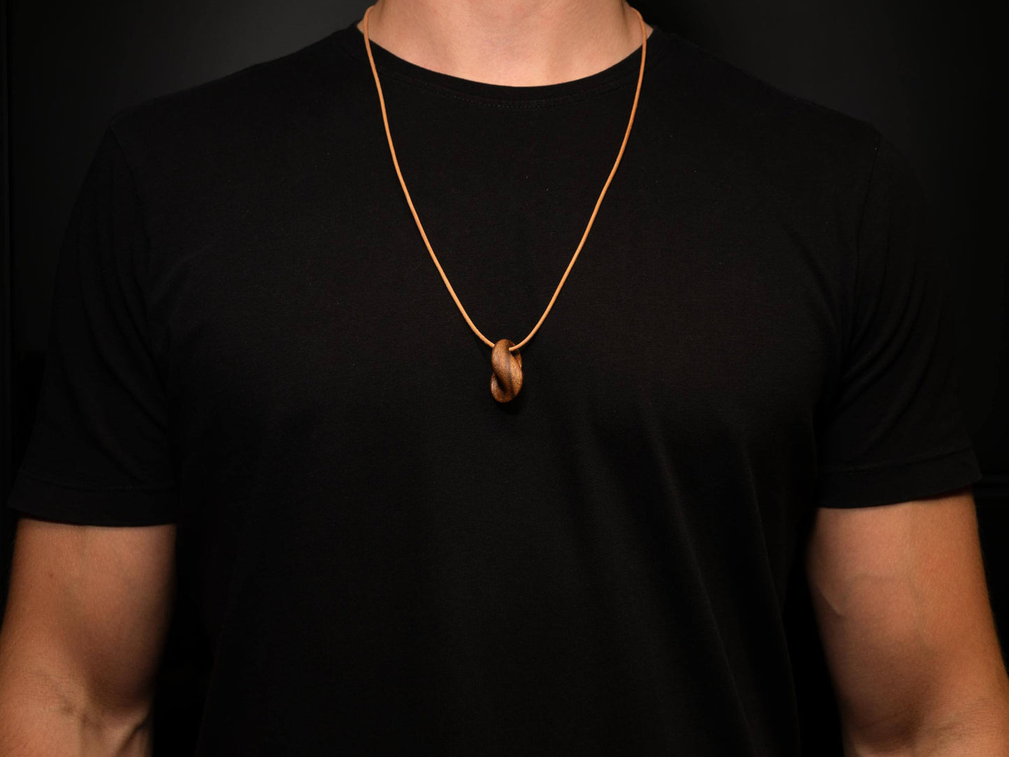 Collana "Oloid"